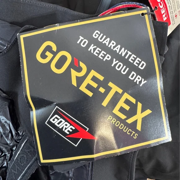 NWT Moncler Grenoble Chanavey down ski jacket size 3 - Picture 9 of 16